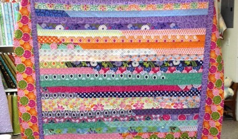 Eye Candy…a pretty Jelly Roll race quilt!