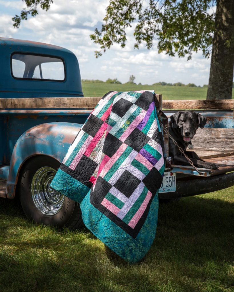 Look at Things Through a New Light with these 5 Darker Quilt Ideas from the Missouri Star Quilt Co!