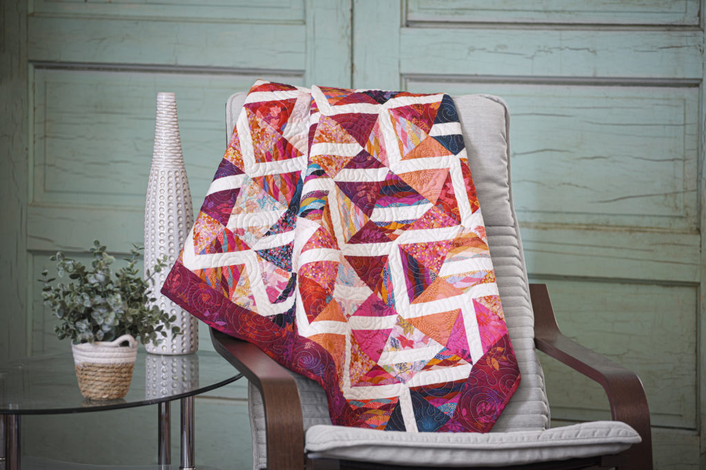 The Tumbler Dash quilt from Missouri Star Quilt Co.